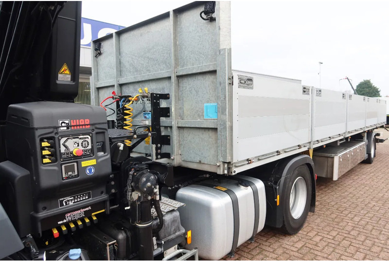 Mercedes-Benz Actros 2133 L Trekker + Hiab Kraan met City Trailer: OT-92-VD - יחידת טרקטור: תמונה 3 Mercedes-Benz Actros 2133 L Trekker + Hiab Kraan met City Trailer: OT-92-VD - יחידת טרקטור: תמונה 3