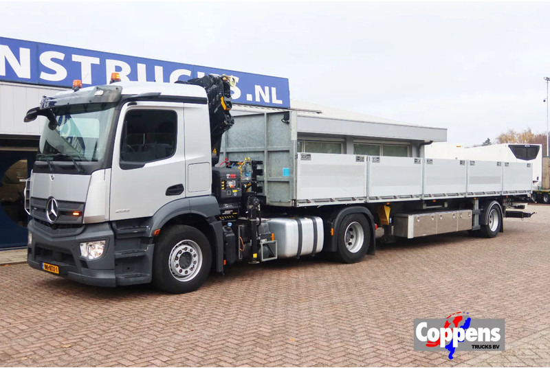 Mercedes-Benz Actros 2133 L Trekker + Hiab Kraan met City Trailer: OT-92-VD - משאית מנוף: תמונה 1 Mercedes-Benz Actros 2133 L Trekker + Hiab Kraan met City Trailer: OT-92-VD - משאית מנוף: תמונה 1