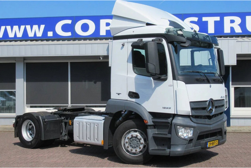 Mercedes-Benz Antos 1833 L - יחידת טרקטור: תמונה 2 Mercedes-Benz Antos 1833 L - יחידת טרקטור: תמונה 2