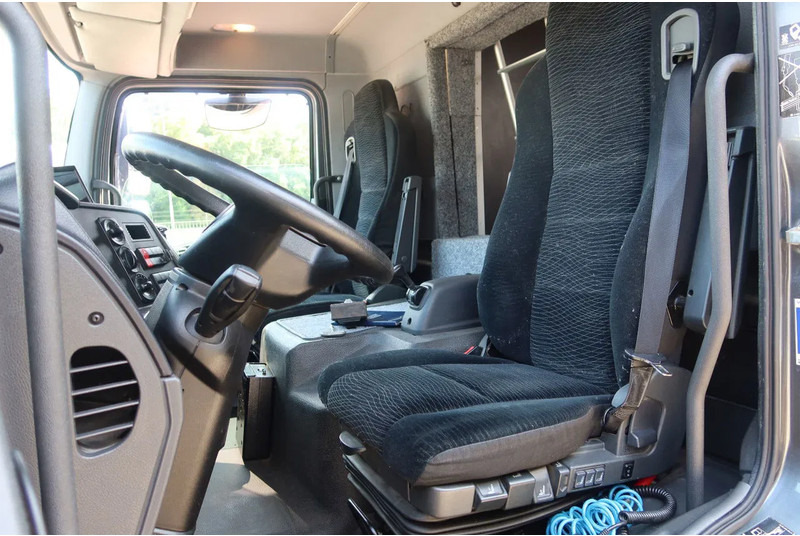 Mercedes-Benz Atego 816 L 3 Paarden/4 Ponies Nieuwe APK + nieuwe accu. - משאית סוסים: תמונה 5 Mercedes-Benz Atego 816 L 3 Paarden/4 Ponies Nieuwe APK + nieuwe accu. - משאית סוסים: תמונה 5