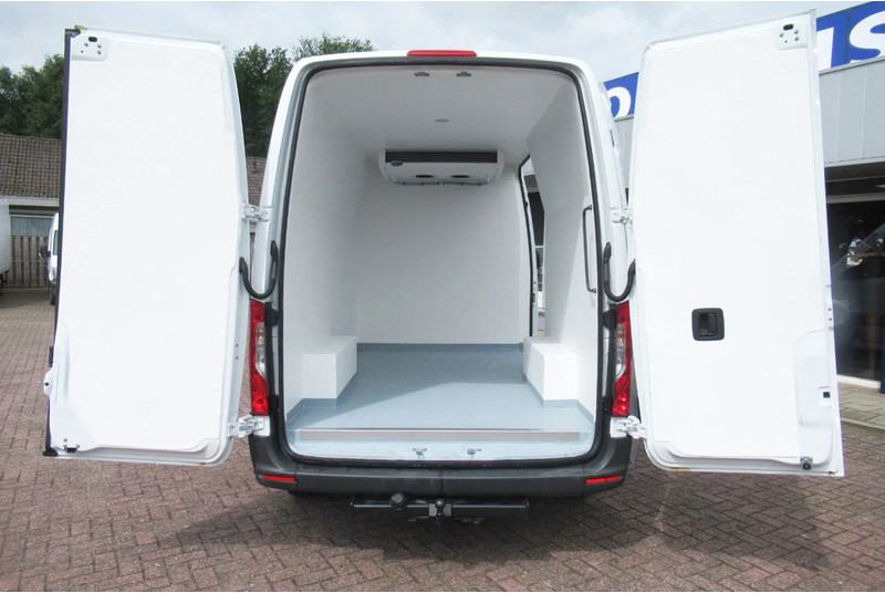 Mercedes-Benz Sprinter 317 CDI Koel / Vries/ verwarmen Carrier Xarios 350 + 220 volt nacht stekkerL2/H2 - כלי רכב מסחרי לקירור: תמונה 3 Mercedes-Benz Sprinter 317 CDI Koel / Vries/ verwarmen Carrier Xarios 350 + 220 volt nacht stekkerL2/H2 - כלי רכב מסחרי לקירור: תמונה 3