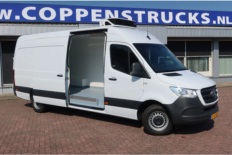 Mercedes-Benz Sprinter 317 Koel/Vries/Verwarmen met nachtaansluiting 220 volt. AUTOMAAT! - כלי רכב מסחרי לקירור: תמונה 2 Mercedes-Benz Sprinter 317 Koel/Vries/Verwarmen met nachtaansluiting 220 volt. AUTOMAAT! - כלי רכב מסחרי לקירור: תמונה 2