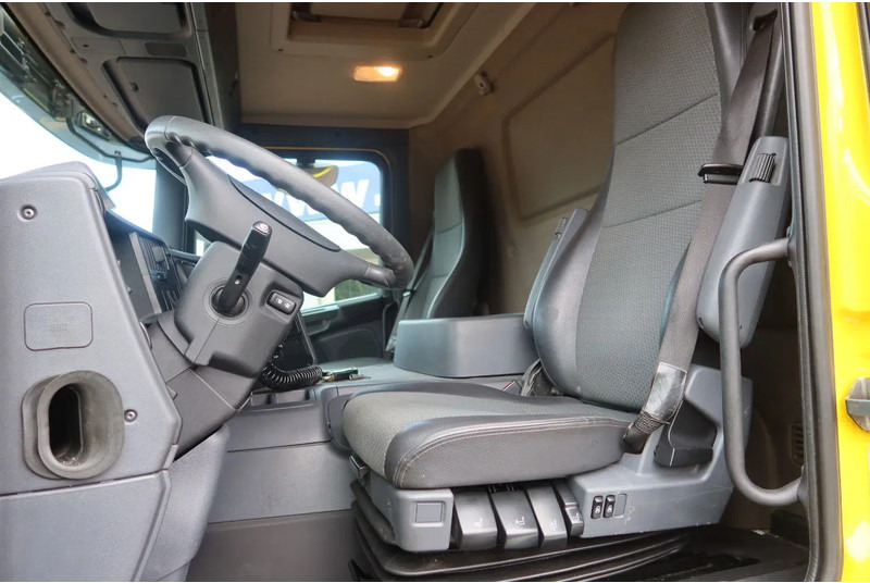 Scania P250 Bak+Klep E6 Dhollandia 1500 kg - משאית תיבה: תמונה 5 Scania P250 Bak+Klep E6 Dhollandia 1500 kg - משאית תיבה: תמונה 5