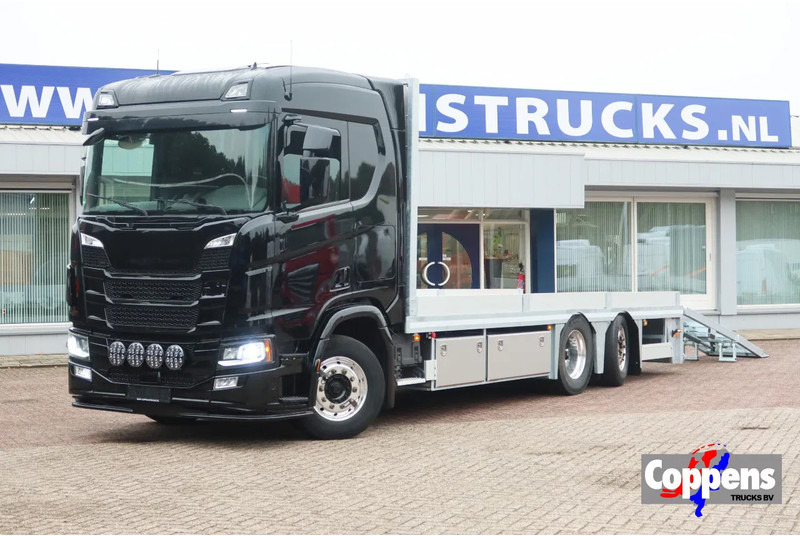 Scania R 500 6x2 Blackline Machine transporter - משאית הובלה אוטומטית: תמונה 1 Scania R 500 6x2 Blackline Machine transporter - משאית הובלה אוטומטית: תמונה 1