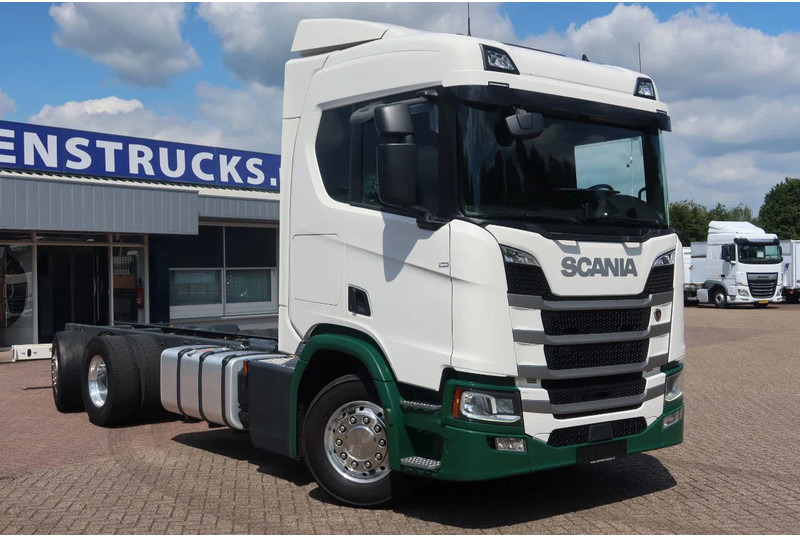 Scania R500 NGS R 500 6x2 Chassis, Stuur liftr as 6x2 - משאית עם שלדת תא: תמונה 2 Scania R500 NGS R 500 6x2 Chassis, Stuur liftr as 6x2 - משאית עם שלדת תא: תמונה 2