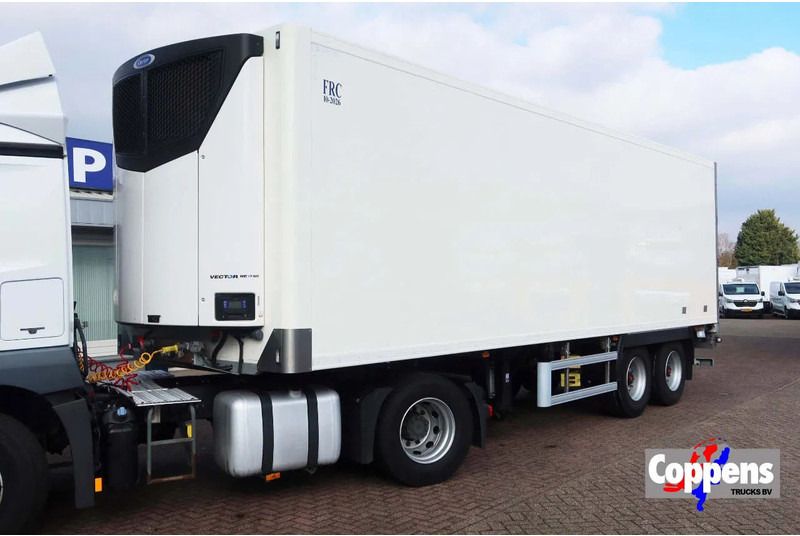 Sor IBERICA City trailer Koel/Vries+ klep 2500kg Bi-temp Carrier Vektor 19 MT - סמיטריילר עם קירור: תמונה 1 Sor IBERICA City trailer Koel/Vries+ klep 2500kg Bi-temp Carrier Vektor 19 MT - סמיטריילר עם קירור: תמונה 1