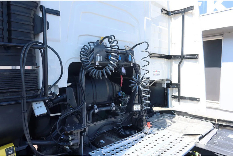 Volvo FH 460 Voith Retarder Standklima, Iparkcool - יחידת טרקטור: תמונה 4 Volvo FH 460 Voith Retarder Standklima, Iparkcool - יחידת טרקטור: תמונה 4