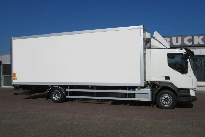 Volvo FL 250 Bakwagen + 6 deuren + Laadklep 2000 kg - משאית תיבה: תמונה 2 Volvo FL 250 Bakwagen + 6 deuren + Laadklep 2000 kg - משאית תיבה: תמונה 2