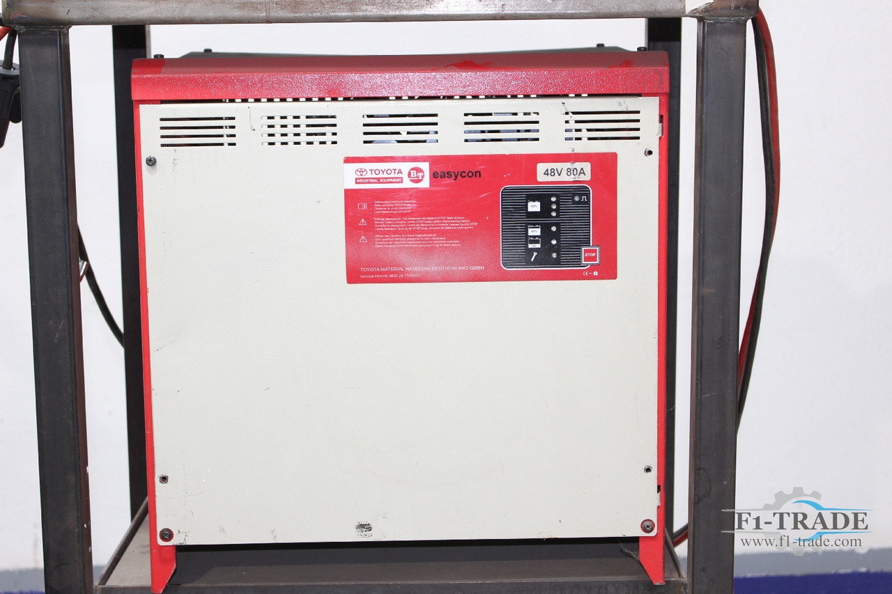 CLARK CTM 16 S - מלגזה חשמלית: תמונה 4 CLARK CTM 16 S - מלגזה חשמלית: תמונה 4