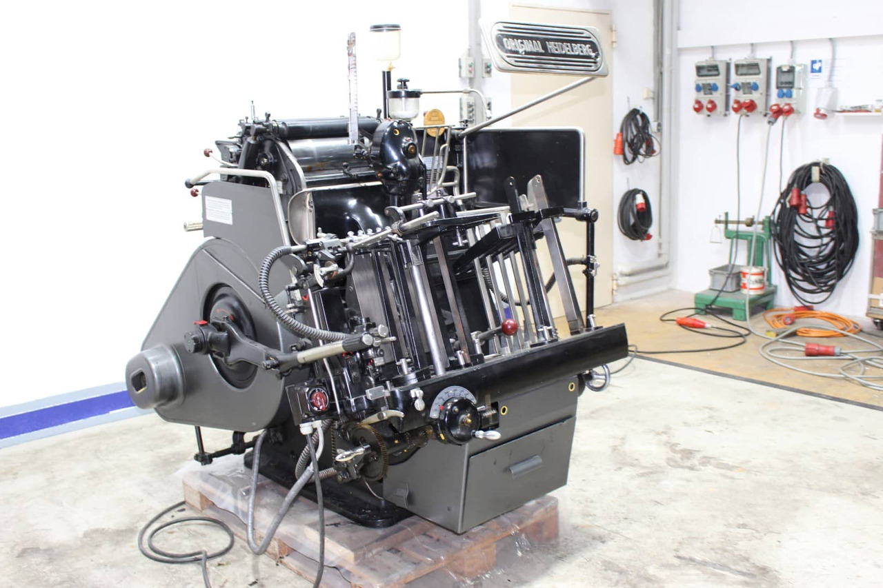 Heidelberg OHT - מכונת חיתוך נייר: תמונה 3 Heidelberg OHT - מכונת חיתוך נייר: תמונה 3