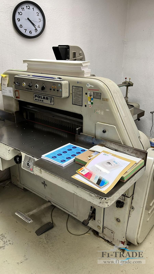 Polar 82 EL - מכונת חיתוך נייר: תמונה 3 Polar 82 EL - מכונת חיתוך נייר: תמונה 3