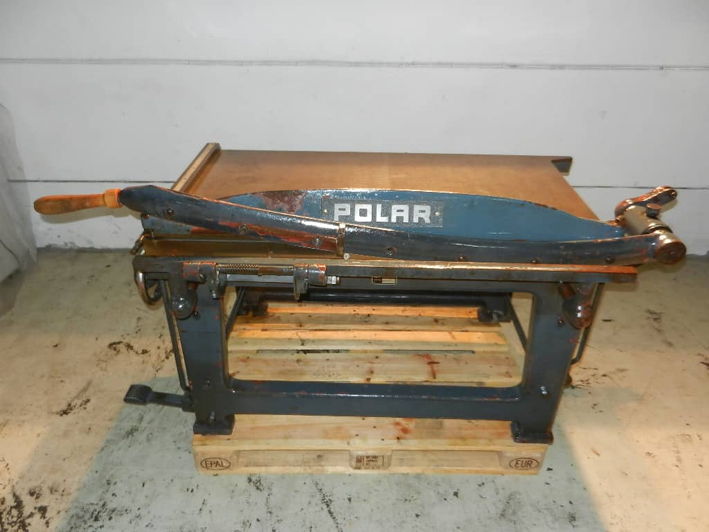 Polar Mohr 110 - מכונת חיתוך נייר: תמונה 4 Polar Mohr 110 - מכונת חיתוך נייר: תמונה 4