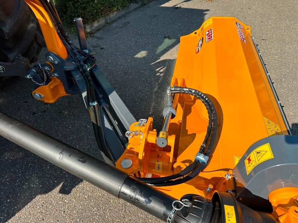 Ferri ZMTE 2000 PRO (bj 2023) - מכסחת שוליים: תמונה 4 Ferri ZMTE 2000 PRO (bj 2023) - מכסחת שוליים: תמונה 4