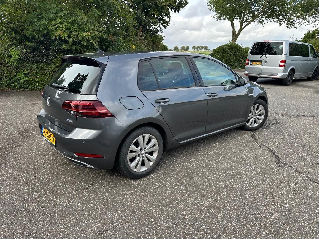 Volkswagen Golf 1.5 TSI 130pk Comfortline Business automaat - מכונית: תמונה 4 Volkswagen Golf 1.5 TSI 130pk Comfortline Business automaat - מכונית: תמונה 4