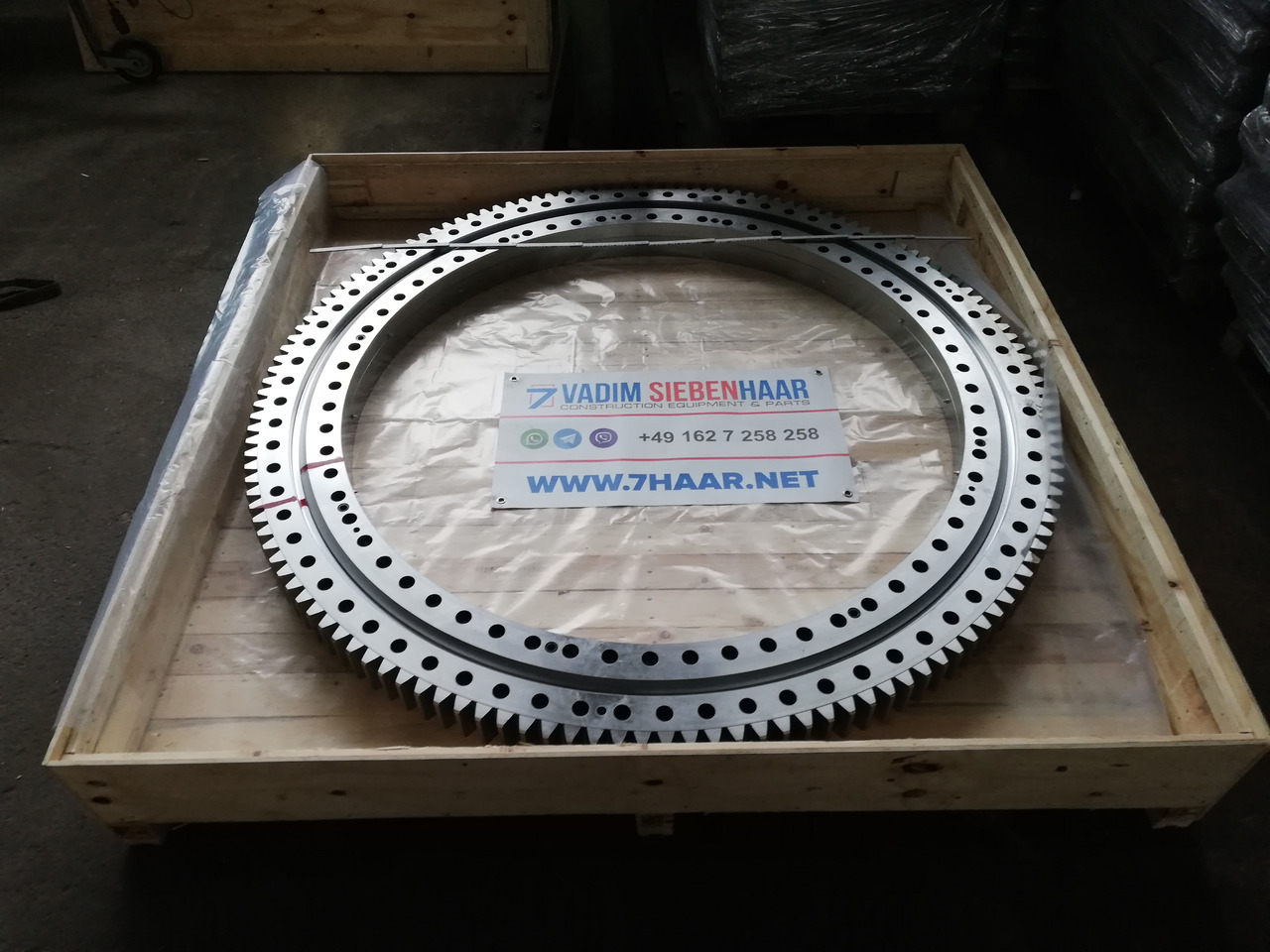 Terex Demag AC 535, AC 180, AC 200 64258040 - טבעת רוטציה עבור עגורן נייד: תמונה 1 Terex Demag AC 535, AC 180, AC 200 64258040 - טבעת רוטציה עבור עגורן נייד: תמונה 1