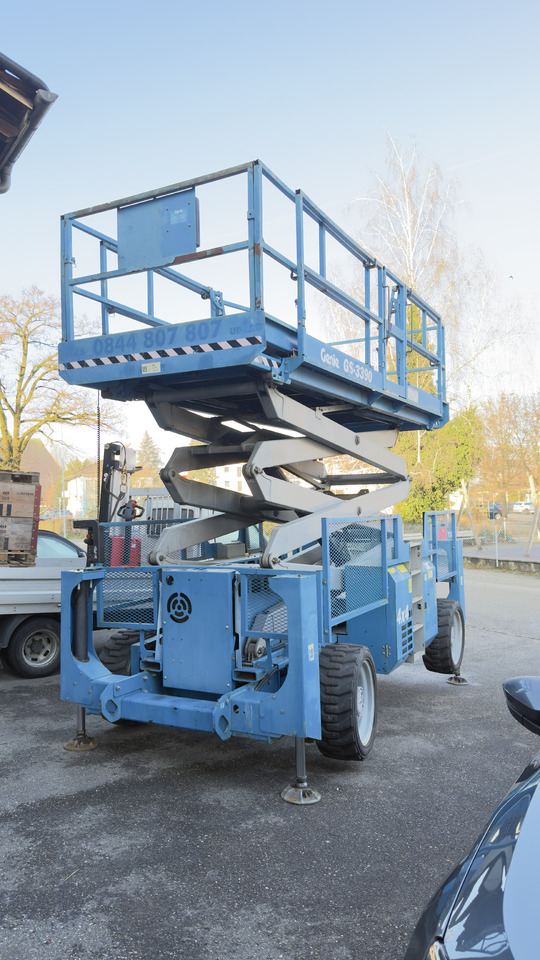 GENIE GS3390 - מוט טלסקופי: תמונה 1 GENIE GS3390 - מוט טלסקופי: תמונה 1