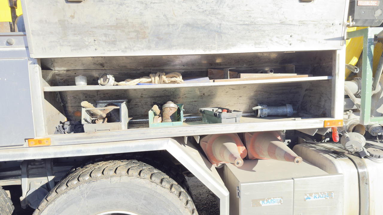 MERCEDES-BENZ Actros 3243 - משאית: תמונה 5 MERCEDES-BENZ Actros 3243 - משאית: תמונה 5