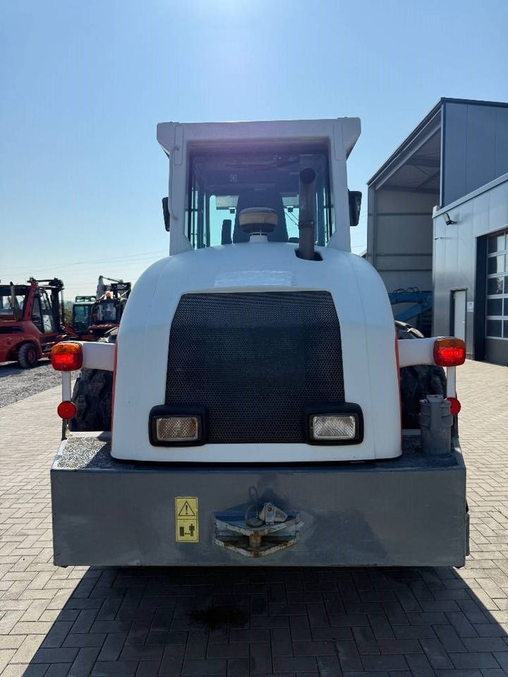 Ammann ASC 110 - מדחס: תמונה 4 Ammann ASC 110 - מדחס: תמונה 4