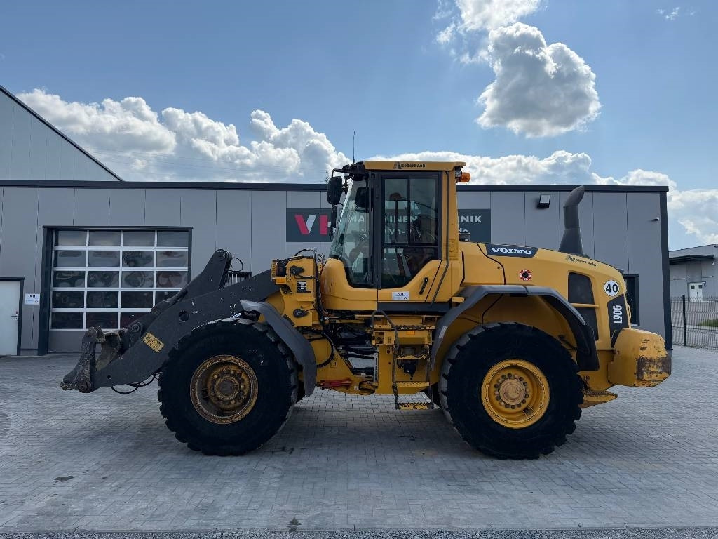 Volvo L 90 G - מעמיס גלגלים: תמונה 1 Volvo L 90 G - מעמיס גלגלים: תמונה 1
