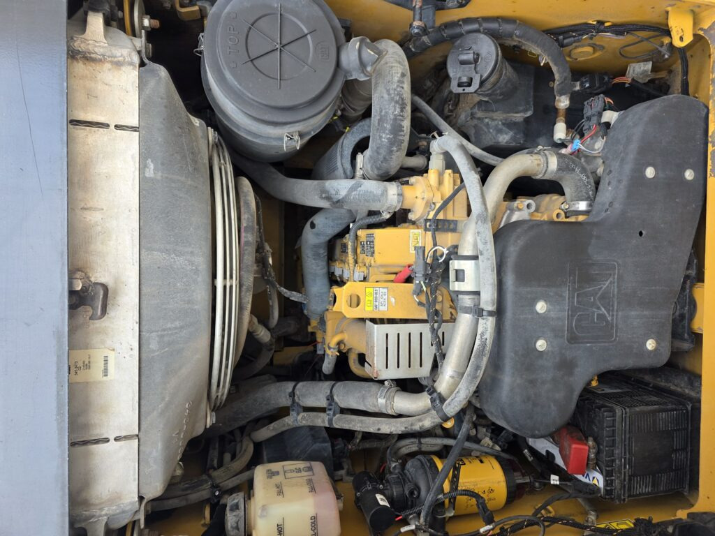 CAT 289D3 ALTO CAUDAL - מעמיס היגוי החלקה: תמונה 4 CAT 289D3 ALTO CAUDAL - מעמיס היגוי החלקה: תמונה 4