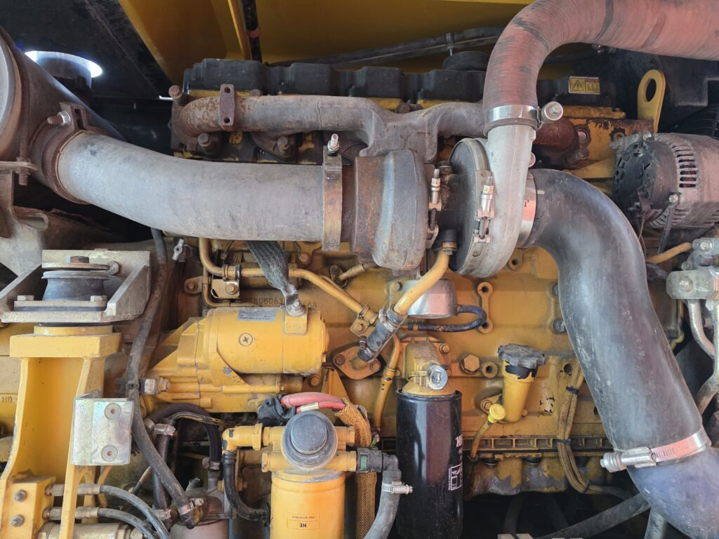 CAT M318D - מחפר גלגלים: תמונה 5 CAT M318D - מחפר גלגלים: תמונה 5