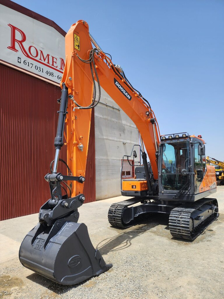 DOOSAN DX140LC-7 - מחפר סורק: תמונה 2 DOOSAN DX140LC-7 - מחפר סורק: תמונה 2