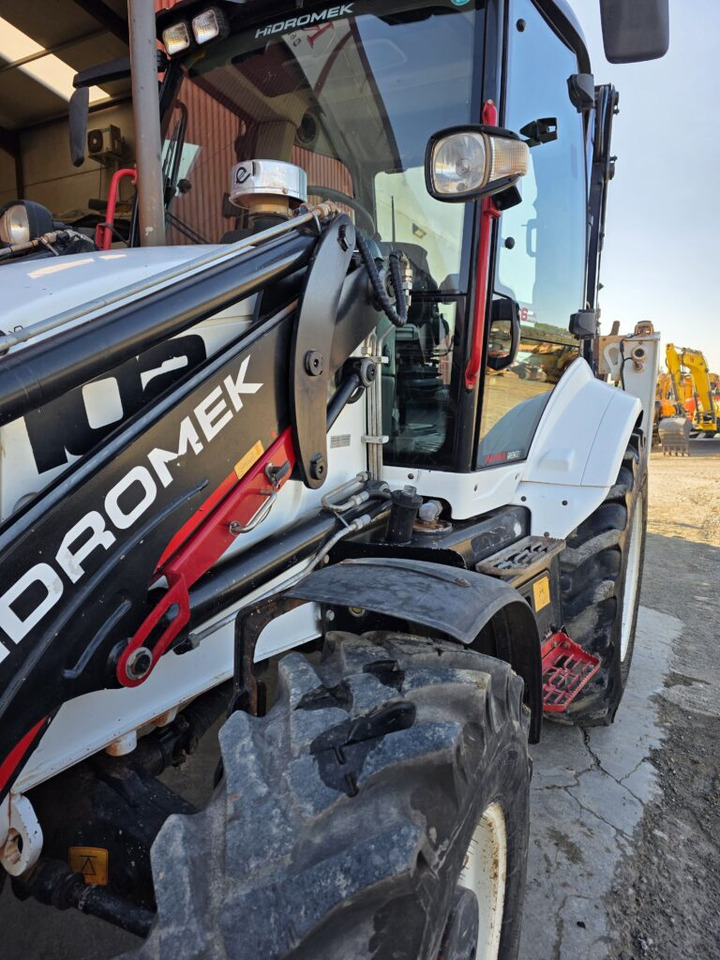 HIDROMEK HMK 102 B - מחפרון: תמונה 2 HIDROMEK HMK 102 B - מחפרון: תמונה 2