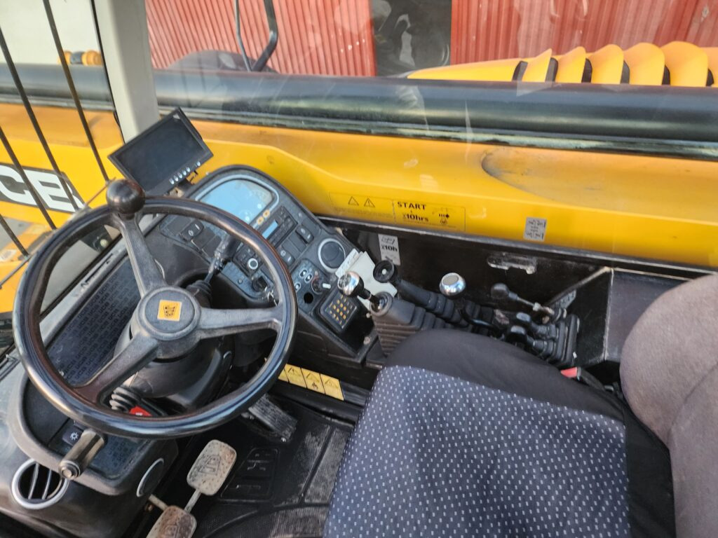 מפעיל טלסקופי JCB 540-140 HI VIZ: תמונה 12