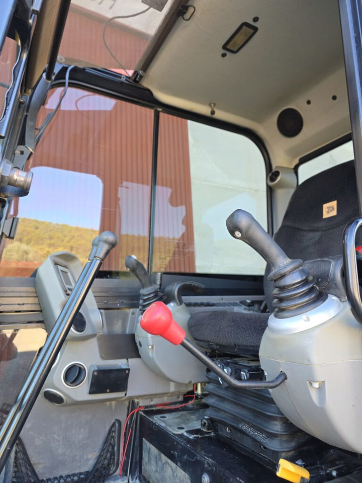 מיני מחפר JCB 86C-1: תמונה 7