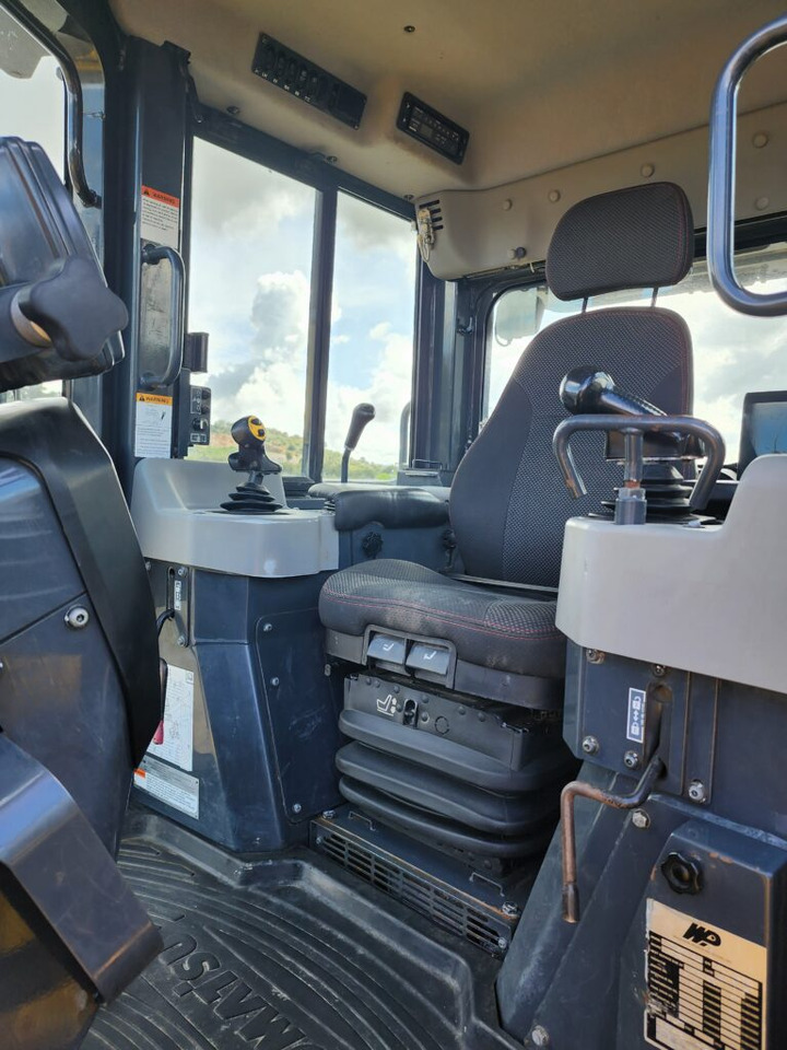 דחפור KOMATSU D61EXI-24: תמונה 8
