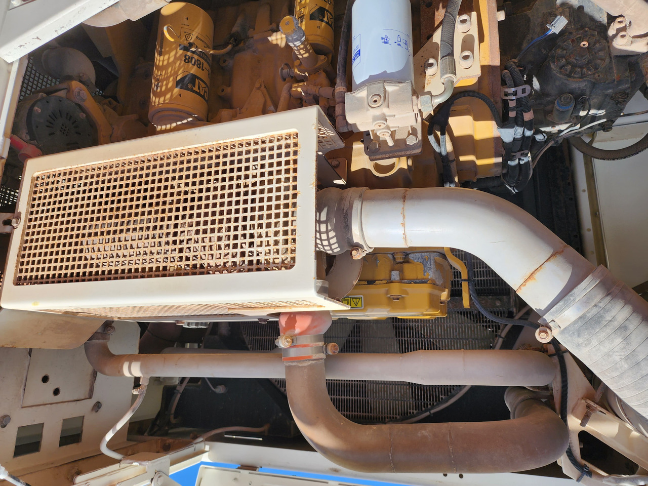 SANDVIK QJ341 - מגרסת מלחציים: תמונה 5 SANDVIK QJ341 - מגרסת מלחציים: תמונה 5