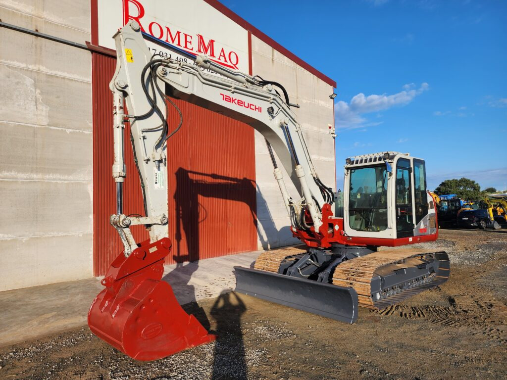 TAKEUCHI TB2150 - מיני מחפר: תמונה 2 TAKEUCHI TB2150 - מיני מחפר: תמונה 2