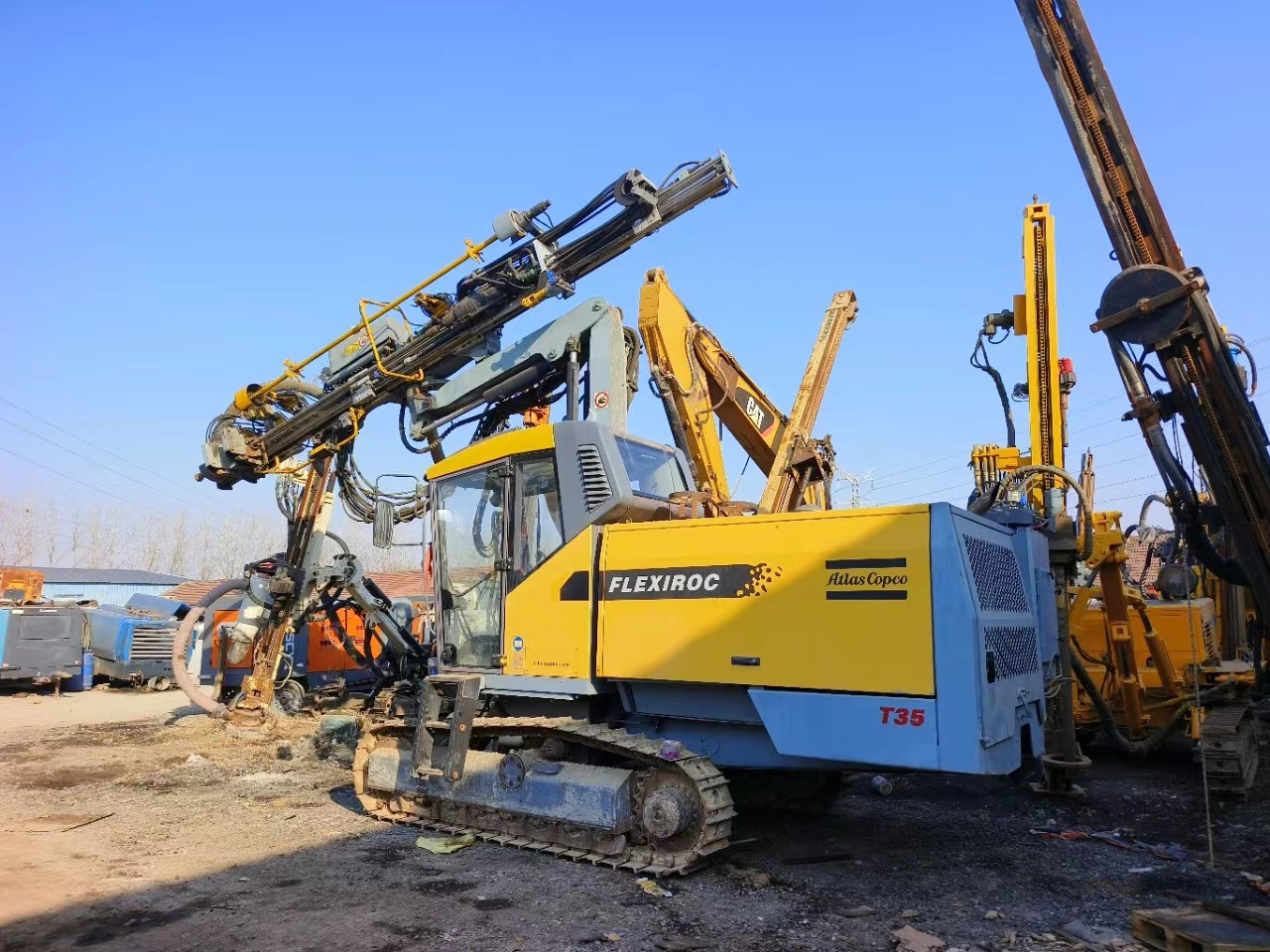ATLAS COPCO EPIROC FLEXIROC T35 - אסדת קידוח: תמונה 1 ATLAS COPCO EPIROC FLEXIROC T35 - אסדת קידוח: תמונה 1