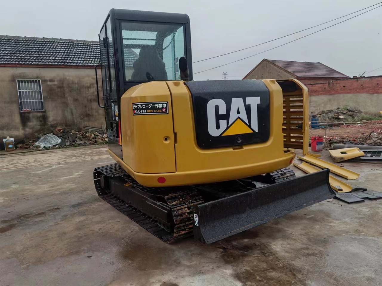 CATERPILLAR 305.5E - מיני מחפר: תמונה 2 CATERPILLAR 305.5E - מיני מחפר: תמונה 2