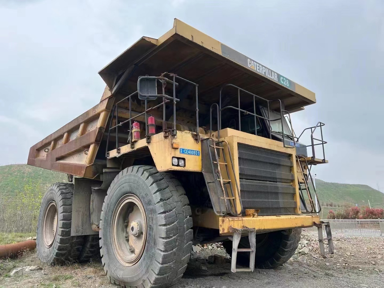 CATERPILLAR 777D - משאית סלעים/ מסיר פסולת קשיח: תמונה 1 CATERPILLAR 777D - משאית סלעים/ מסיר פסולת קשיח: תמונה 1