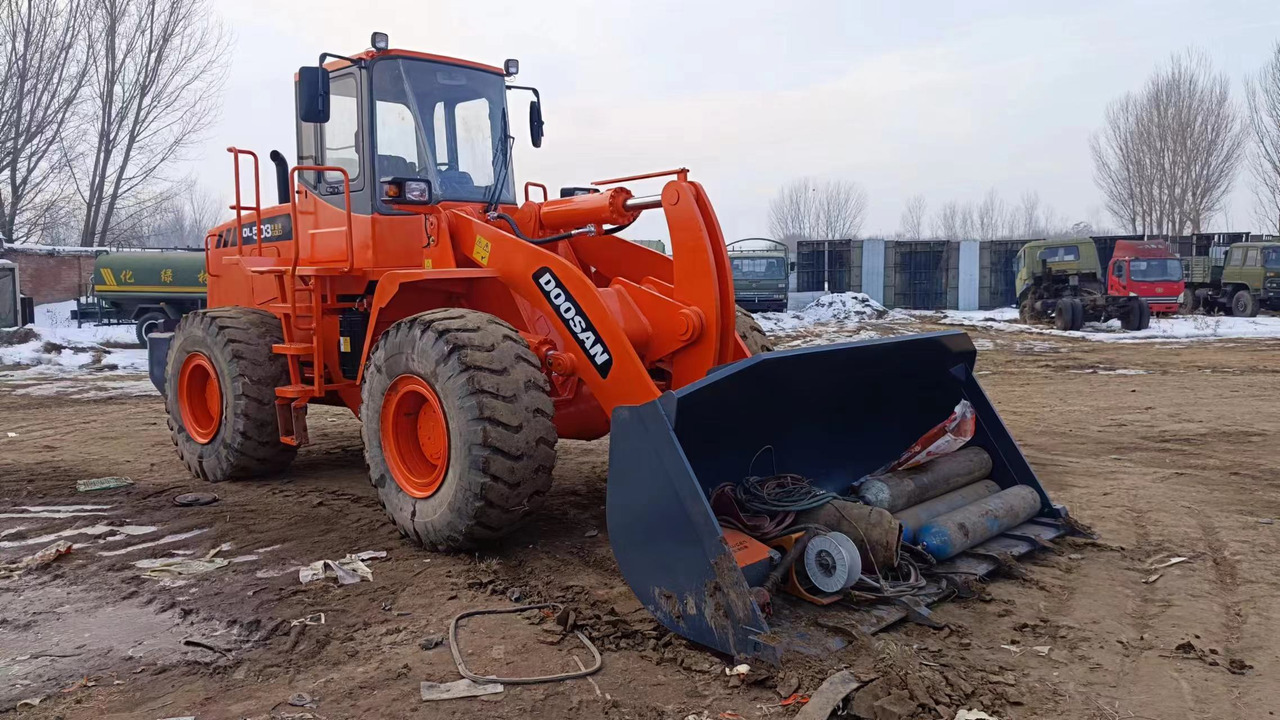 DOOSAN DL503 WHEEL LOADER - מעמיס גלגלים: תמונה 3 DOOSAN DL503 WHEEL LOADER - מעמיס גלגלים: תמונה 3