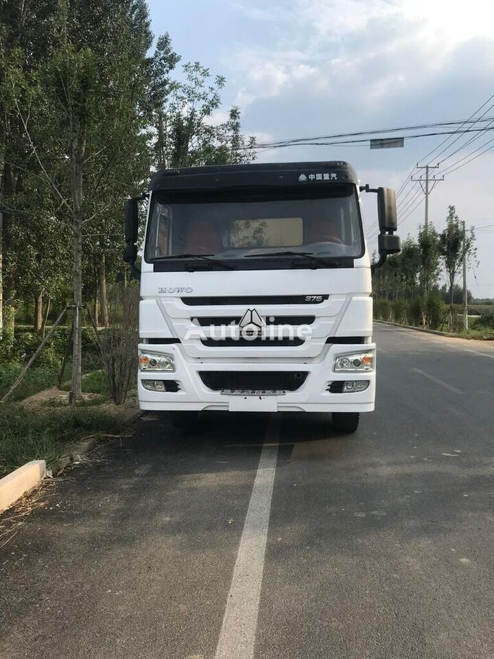 Sinotruk HOWO TRACTOR - יחידת טרקטור: תמונה 1 Sinotruk HOWO TRACTOR - יחידת טרקטור: תמונה 1