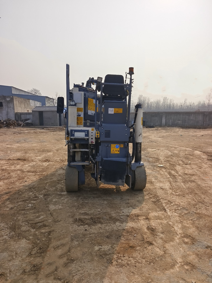 WIRTGEN W50HR miling machine - מקצועה חשמלית קרה: תמונה 4 WIRTGEN W50HR miling machine - מקצועה חשמלית קרה: תמונה 4