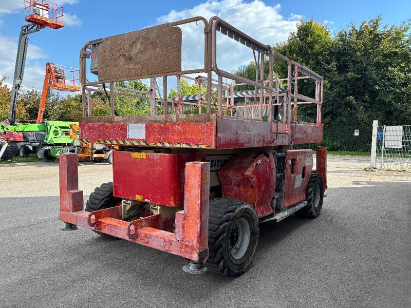 JLG 4394 RT 15,10m Diesel Scherenarbeitsbühne 4x4 - מעלית מספריים: תמונה 3 JLG 4394 RT 15,10m Diesel Scherenarbeitsbühne 4x4 - מעלית מספריים: תמונה 3