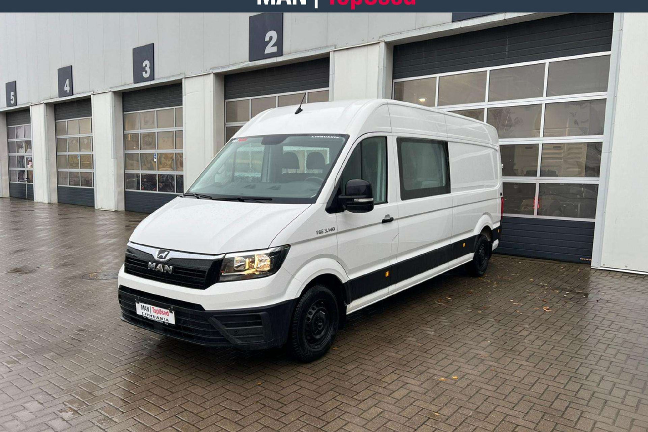 MAN TGE - כלי רכב מסחרי עם לוח: תמונה 1 MAN TGE - כלי רכב מסחרי עם לוח: תמונה 1