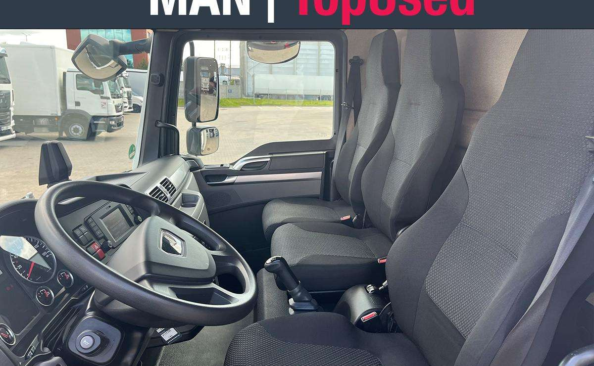 Interior photo 1: משאית תיבה MAN TGL 12.220 4X2 BL (7880)