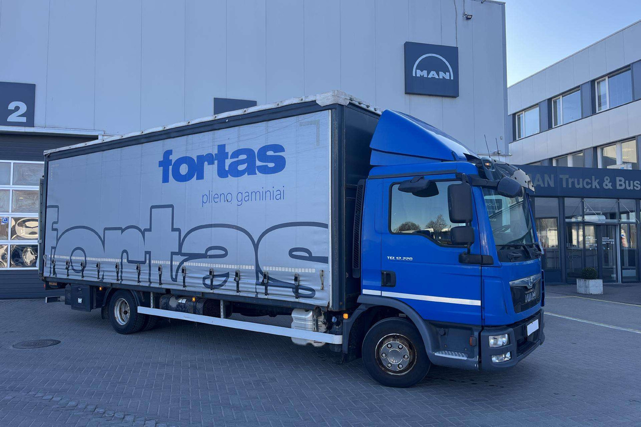 MAN TGL 12.220 4X2 BL su liftu (8493) - משאית וילונות צד: תמונה 4 MAN TGL 12.220 4X2 BL su liftu (8493) - משאית וילונות צד: תמונה 4