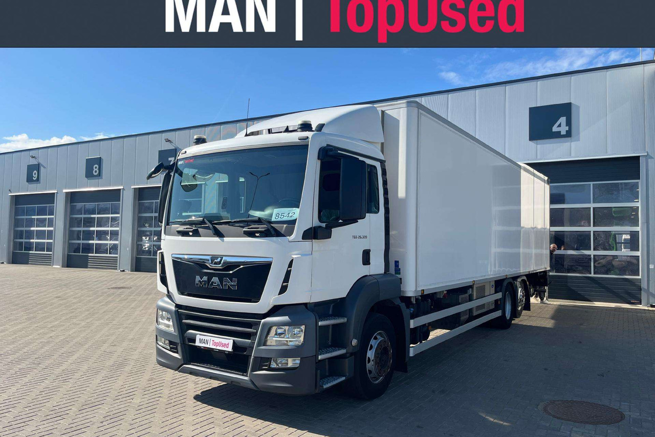 MAN TGS 26.320 6X2-4 Carrier REF (8542) - משאית קירור: תמונה 1 MAN TGS 26.320 6X2-4 Carrier REF (8542) - משאית קירור: תמונה 1