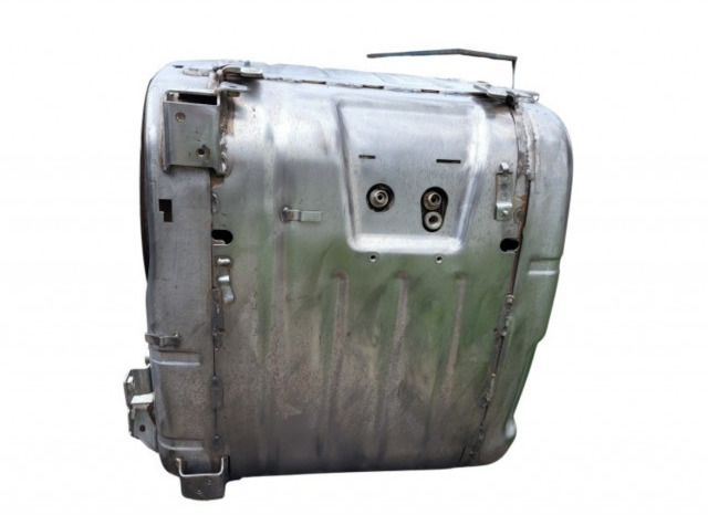 Katalysator SCR Euro 6 SCANIA Serie R - 2587685 2519407 2629445 2519406 2511867 2519405 - ממיר קטליטי עבור משאית: תמונה 5 Katalysator SCR Euro 6 SCANIA Serie R - 2587685 2519407 2629445 2519406 2511867 2519405 - ממיר קטליטי עבור משאית: תמונה 5