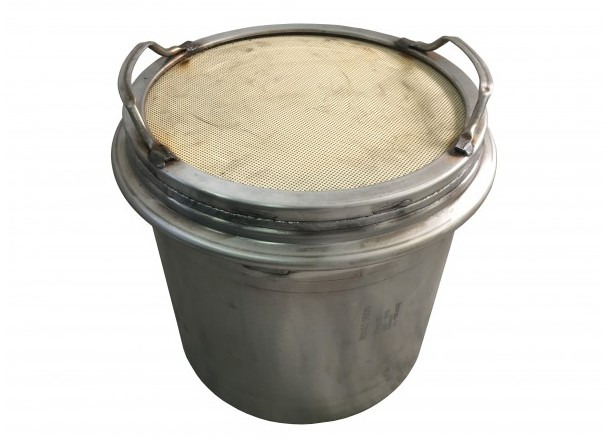 Rußpartikelfilter,Partikelfilter,DPF RENAULT Seria T, Gama T EURO 6 - 21716416 23135543 7421570847 - מערכת פליטה עבור משאית: תמונה 1 Rußpartikelfilter,Partikelfilter,DPF RENAULT Seria T, Gama T EURO 6 - 21716416 23135543 7421570847 - מערכת פליטה עבור משאית: תמונה 1