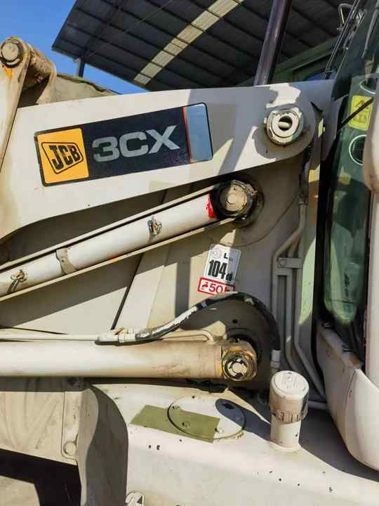 Backhoe loader JCB 3CX 4*4 tlb loader UKmade, used cheap JCB 3CX retro loader and digger - מחפרון: תמונה 5 Backhoe loader JCB 3CX 4*4 tlb loader UKmade, used cheap JCB 3CX retro loader and digger - מחפרון: תמונה 5