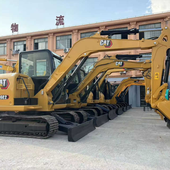 CAT 306E Used Excavator Latest Model 6tons 95% New Original with EPA CE Excavator Cat 306 mini digger excavator - מחפר: תמונה 1 CAT 306E Used Excavator Latest Model 6tons 95% New Original with EPA CE Excavator Cat 306 mini digger excavator - מחפר: תמונה 1