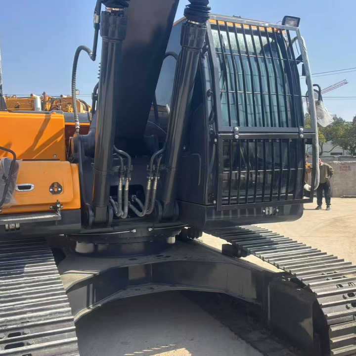 Cheap Price Original Used Hyundai 220 Excavator Hyundai 220LC-9s 220lc Excavator for Sale in Stock Secondhand Digger - מחפר: תמונה 1 Cheap Price Original Used Hyundai 220 Excavator Hyundai 220LC-9s 220lc Excavator for Sale in Stock Secondhand Digger - מחפר: תמונה 1