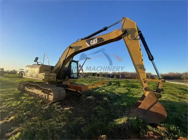 Cheaper Secondhand Cat 320d Hydraulic Crawler 20 Ton Caterpillar 320 Series Model Used Excavator Japan Original - מחפר: תמונה 4 Cheaper Secondhand Cat 320d Hydraulic Crawler 20 Ton Caterpillar 320 Series Model Used Excavator Japan Original - מחפר: תמונה 4