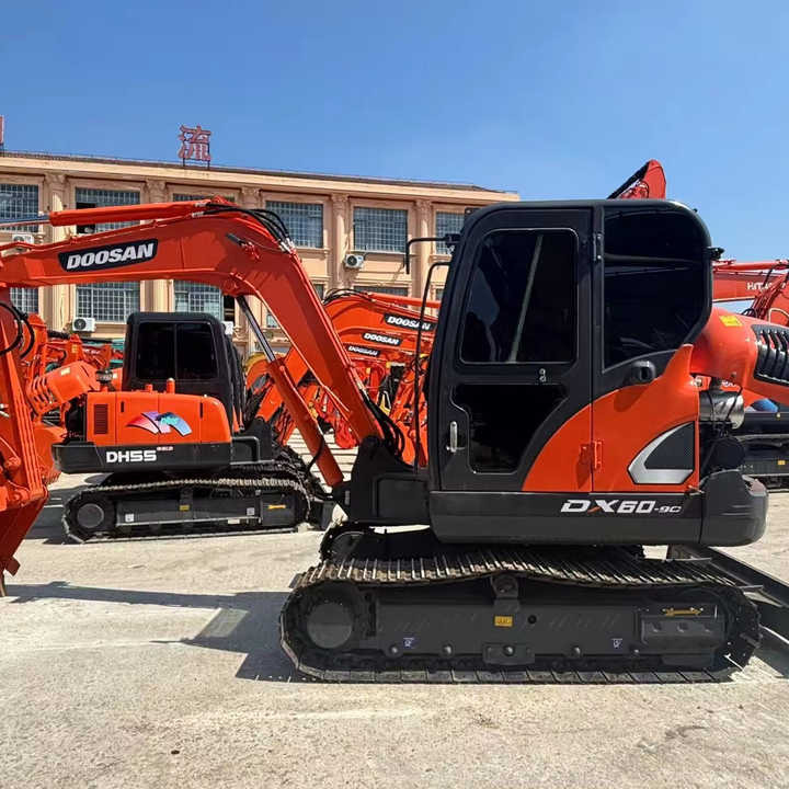 Doosan DX60 DX60-9c DH60-7 DX60W DX80 DX75 DX55 DH35 DH55 Used Mini Excavator Mas Maquinaria Municipal Y Ambiental - מחפר: תמונה 1 Doosan DX60 DX60-9c DH60-7 DX60W DX80 DX75 DX55 DH35 DH55 Used Mini Excavator Mas Maquinaria Municipal Y Ambiental - מחפר: תמונה 1